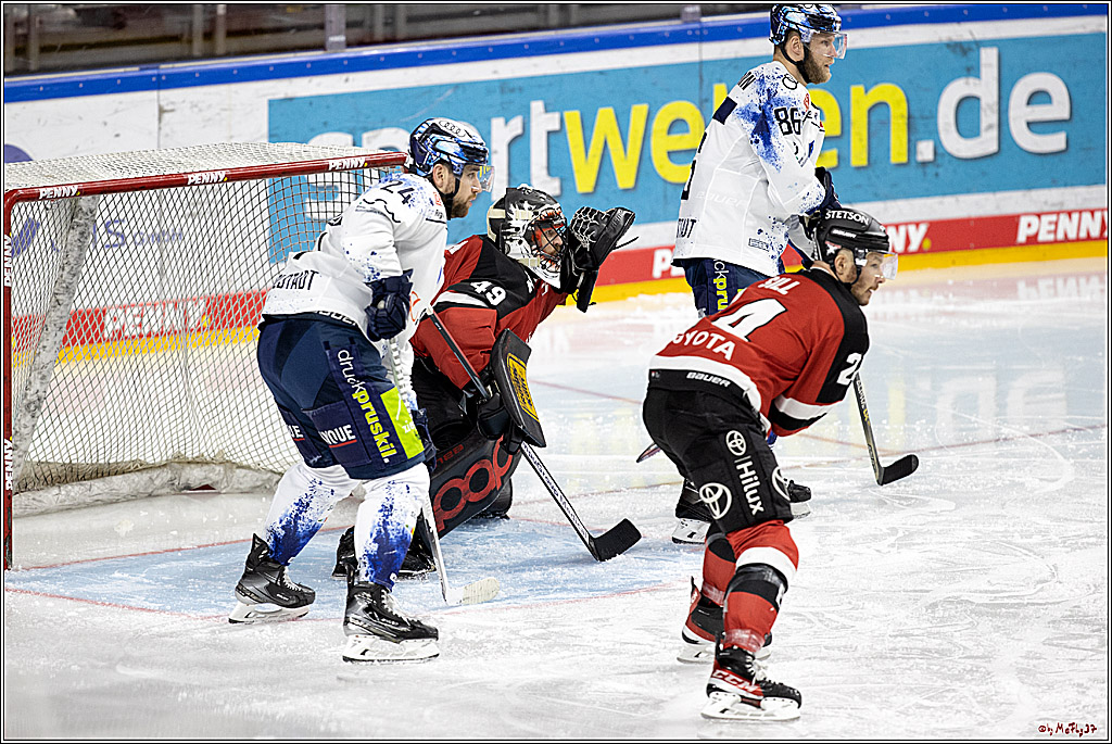 PENNY DEL;  Koelner Haie - ERC Ingolstadt; Koeln, 03.04.2022